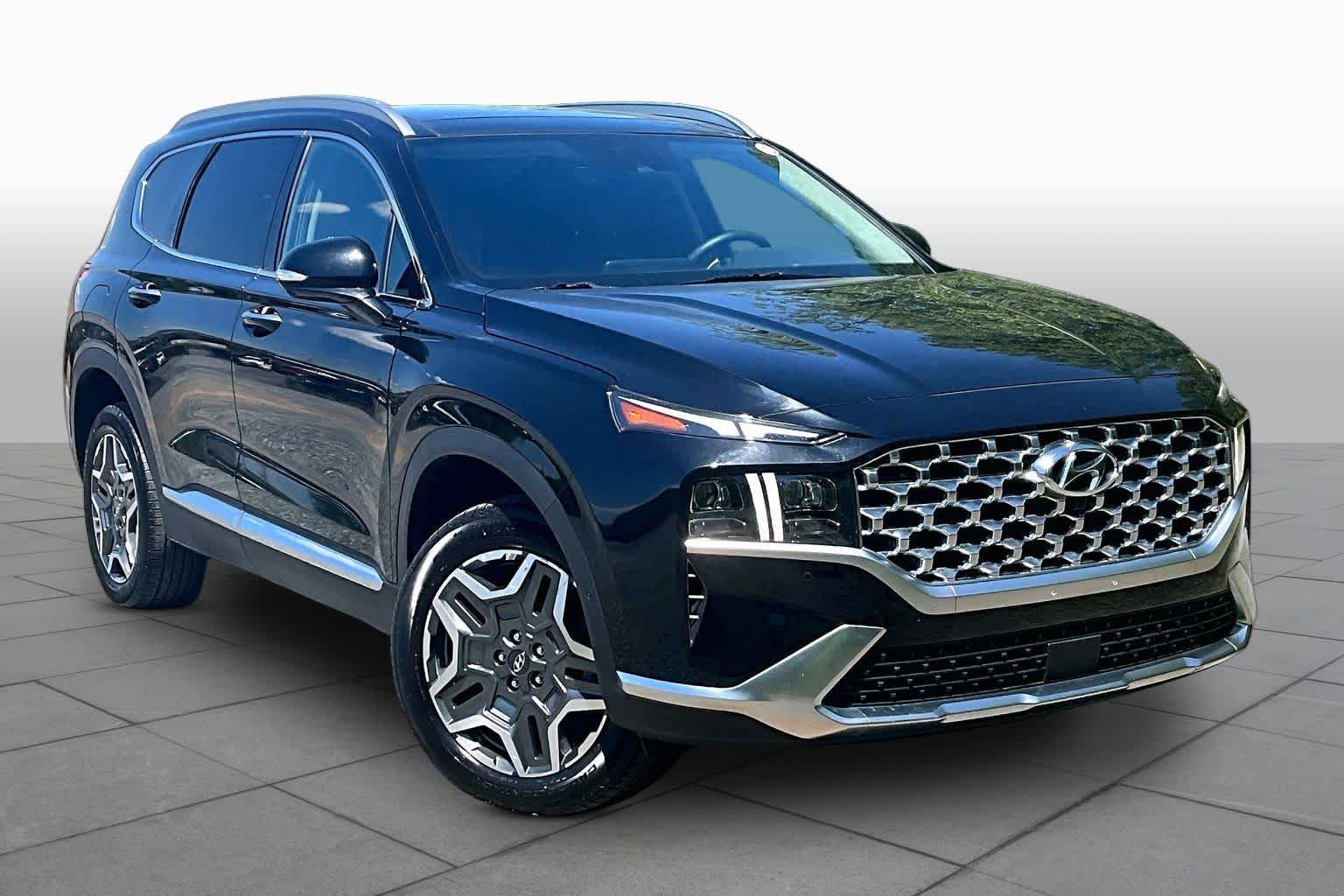 Used 2023 Hyundai Santa Fe Limited AWD/4WD image 3