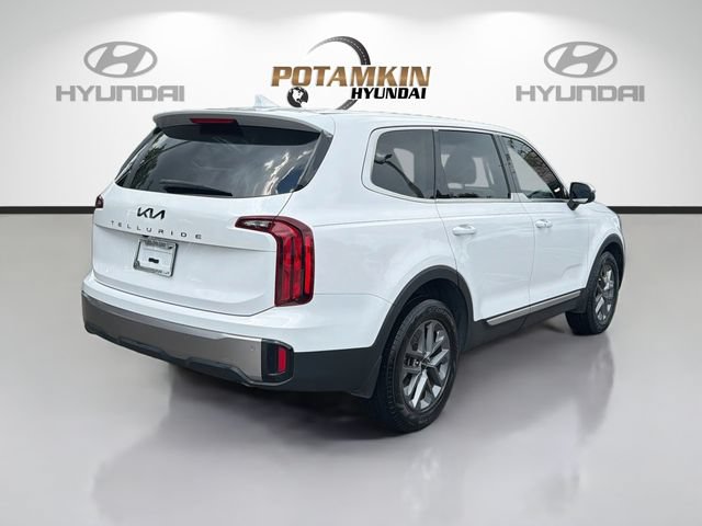Used 2025 Kia Telluride LX FWD image 5