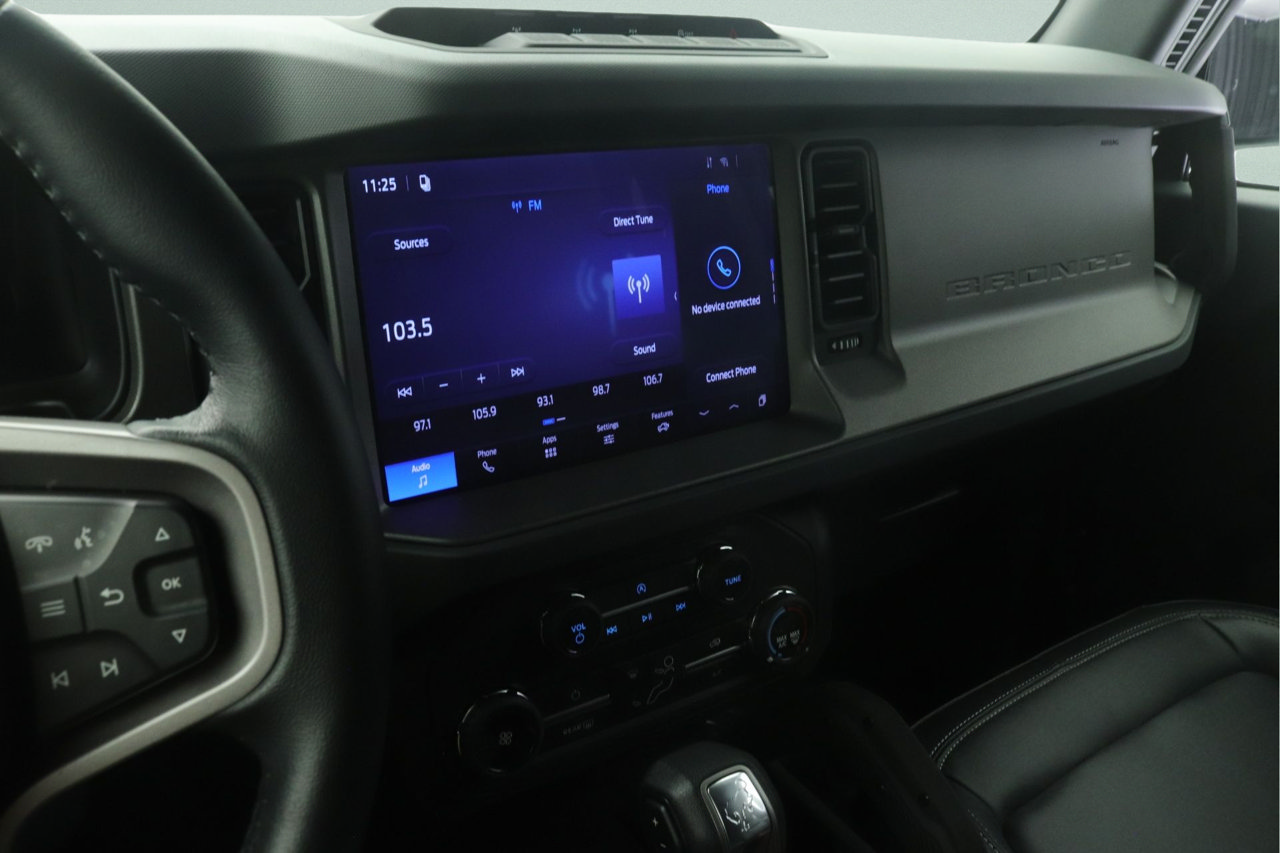 Used 2026 Ford Bronco Badlands AWD/4WD image 9