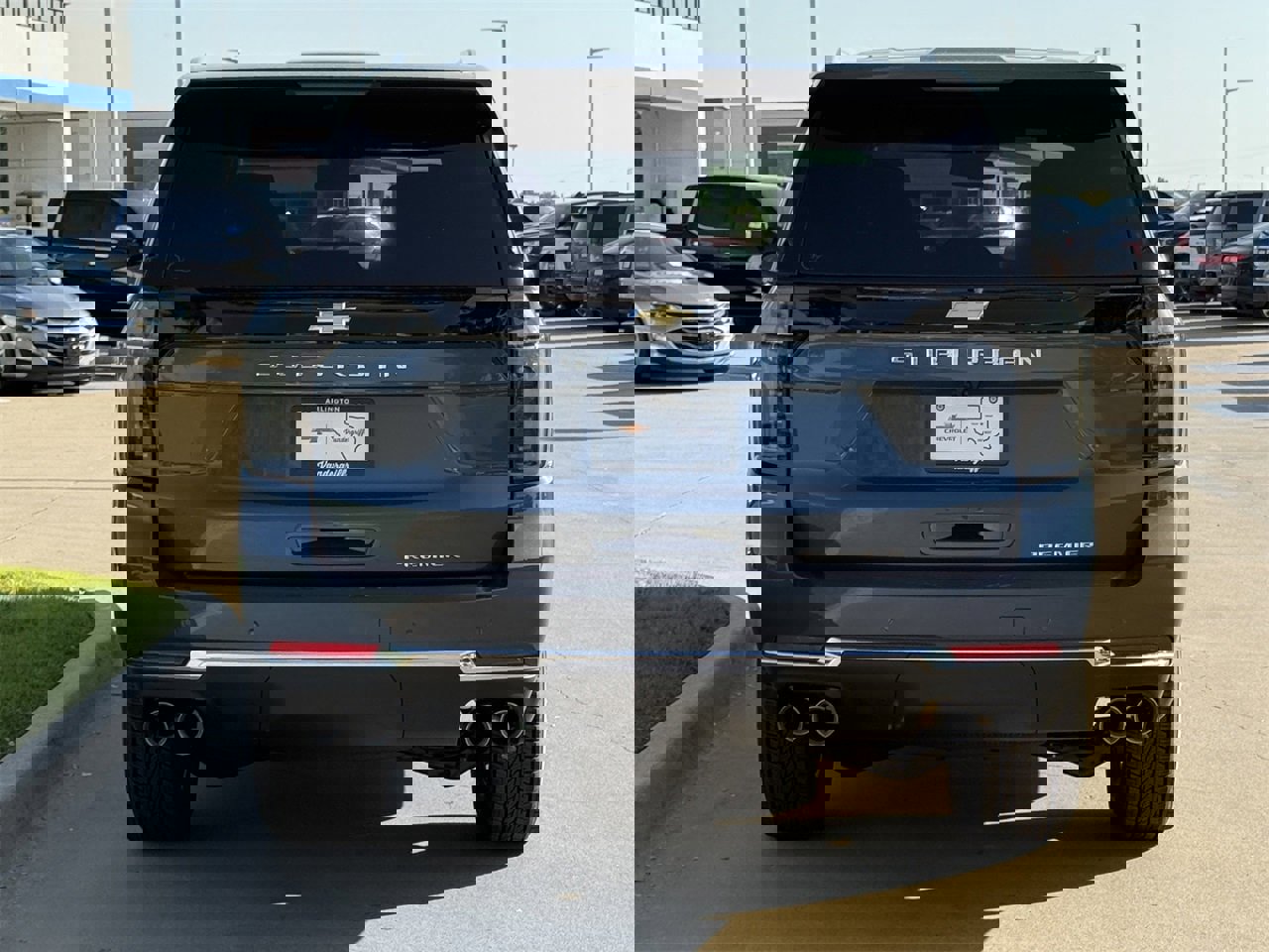 New 2026 Chevrolet Suburban Premier image 5