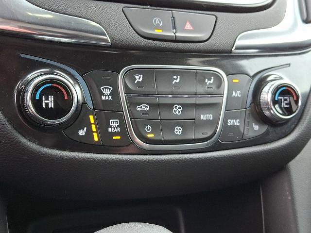 Used 2023 Chevrolet Equinox Premier image 16