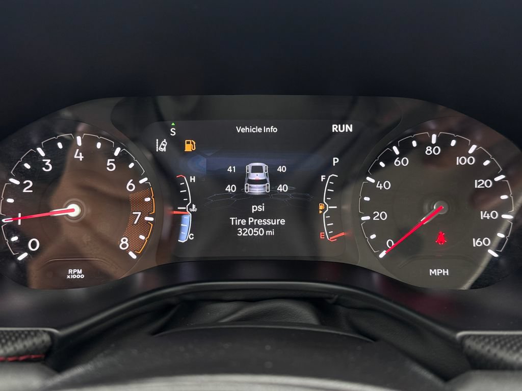 Used 2025 Jeep Compass Trailhawk AWD/4WD image 25