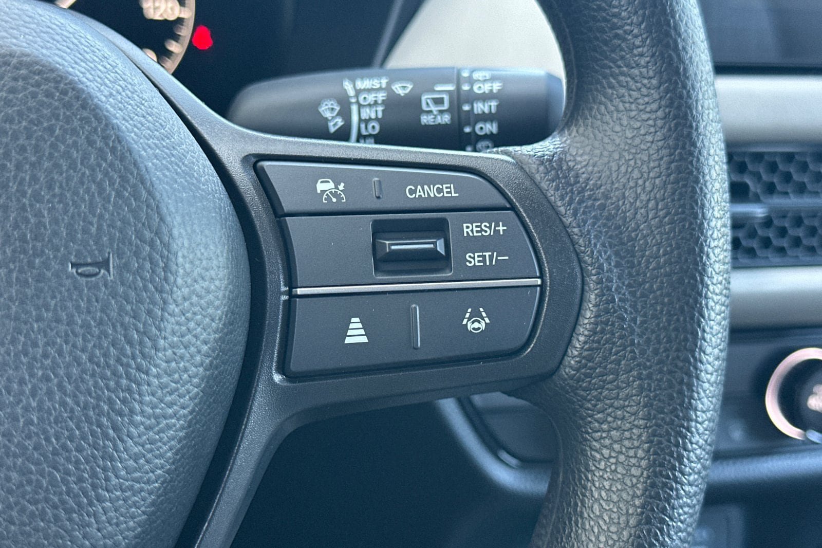 New 2027 Honda HR-V LX image 25