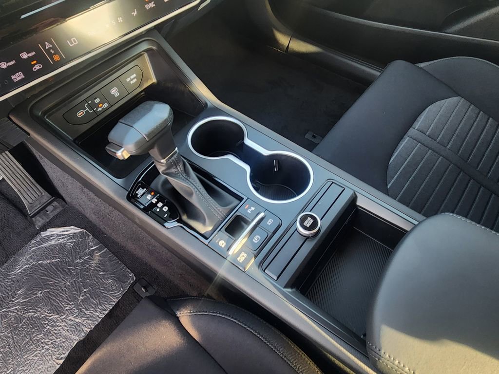 New 2026 Kia K5 LXS image 20