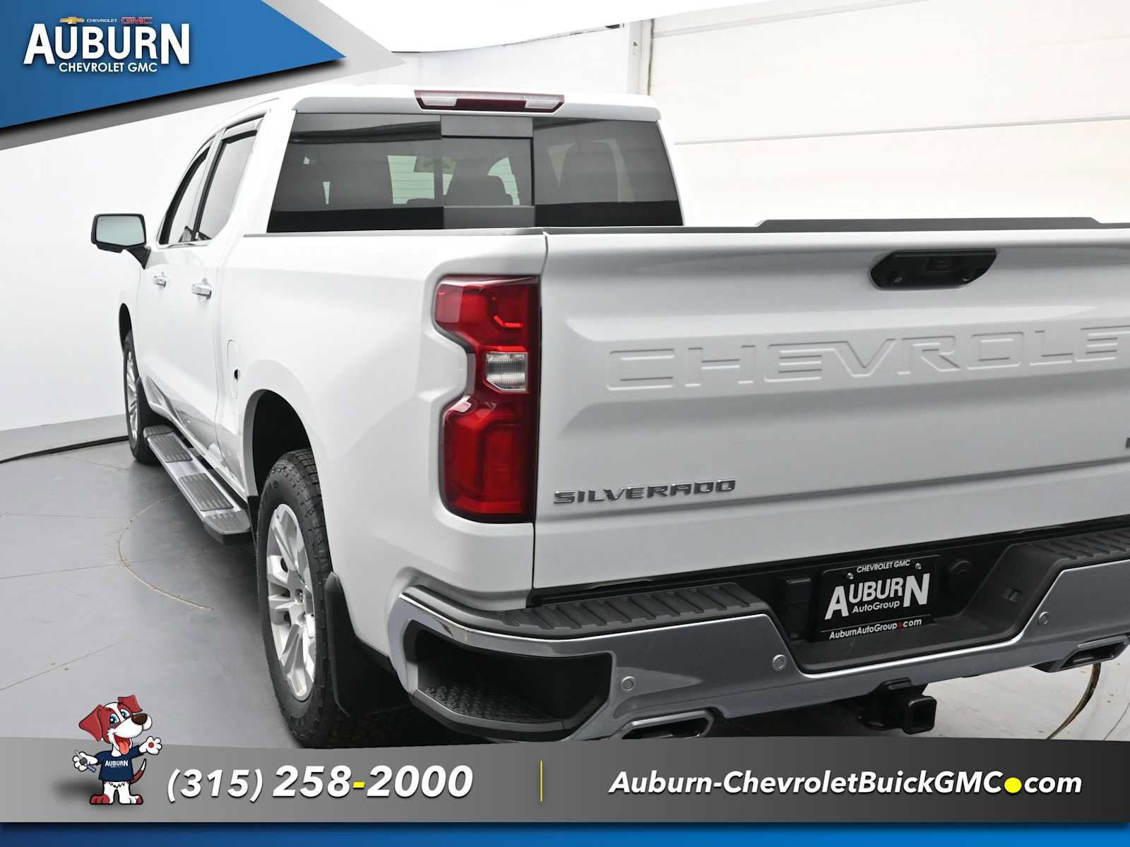 Used 2023 Chevrolet Silverado 1500 LTZ AWD/4WD image 15