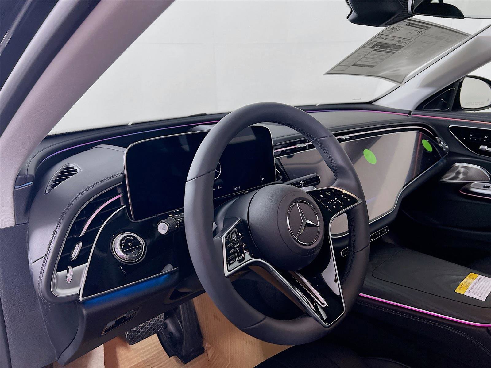 New 2026 Mercedes-Benz E 350 4MATIC Sedan image 10