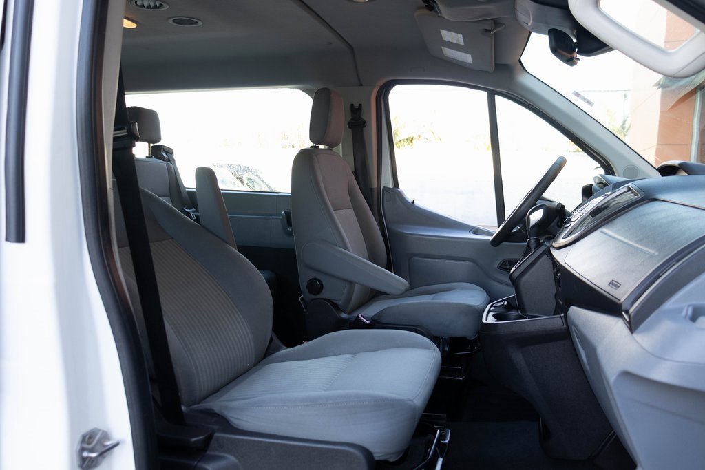Used 2019 Ford Transit 350 XLT image 20