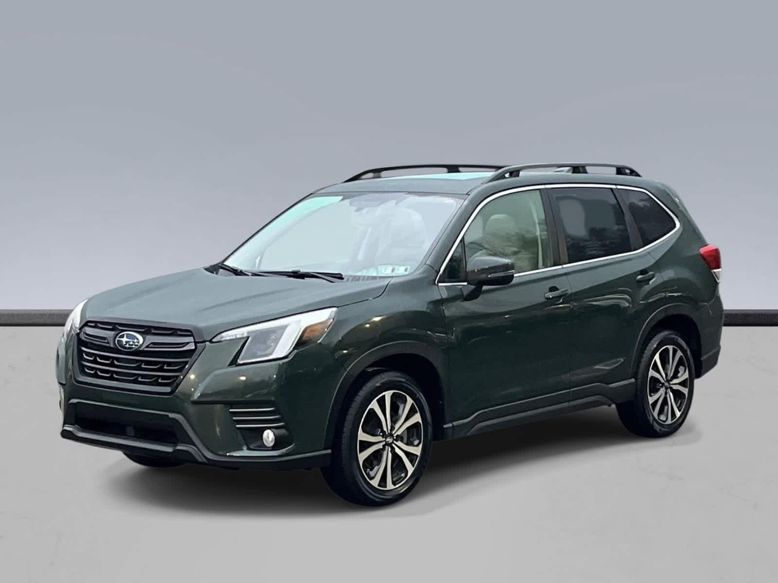 Used 2023 Subaru Forester Limited AWD/4WD image 1