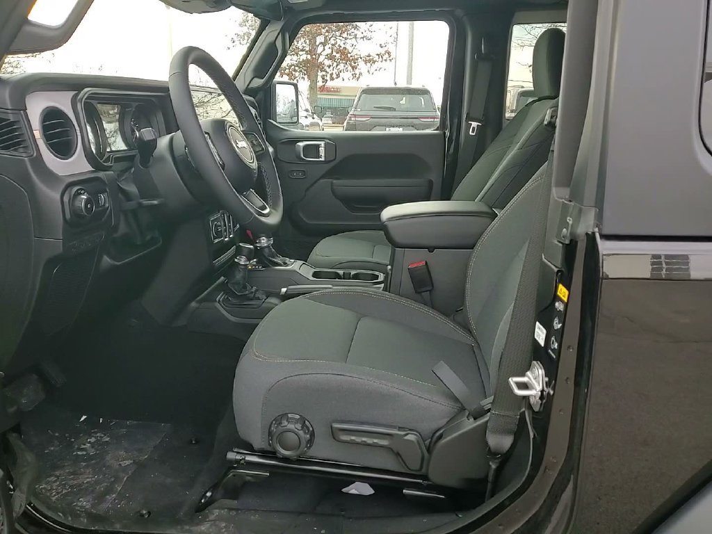 New 2026 Jeep Wrangler Sport AWD/4WD image 24