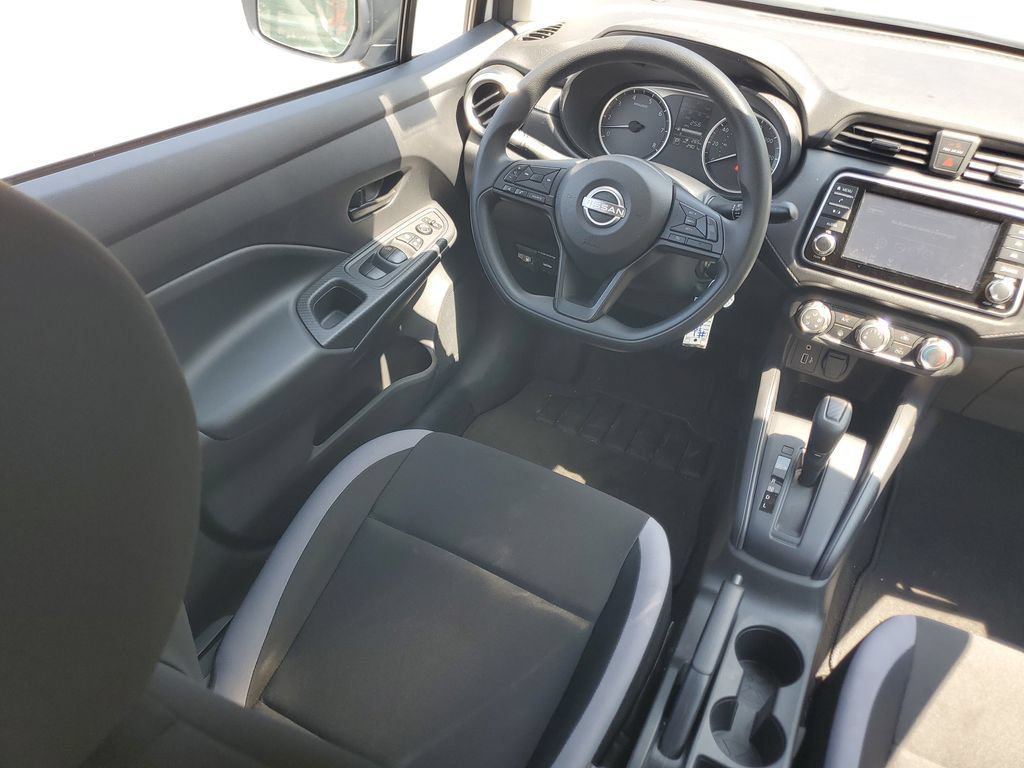 Used 2025 Nissan Versa S w/ S Plus Package FWD image 13