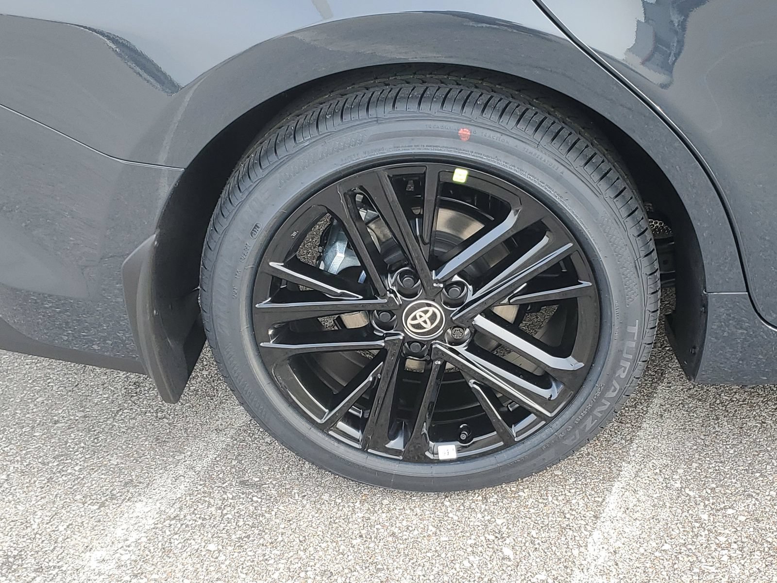 New 2026 Toyota Camry SE FWD image 5