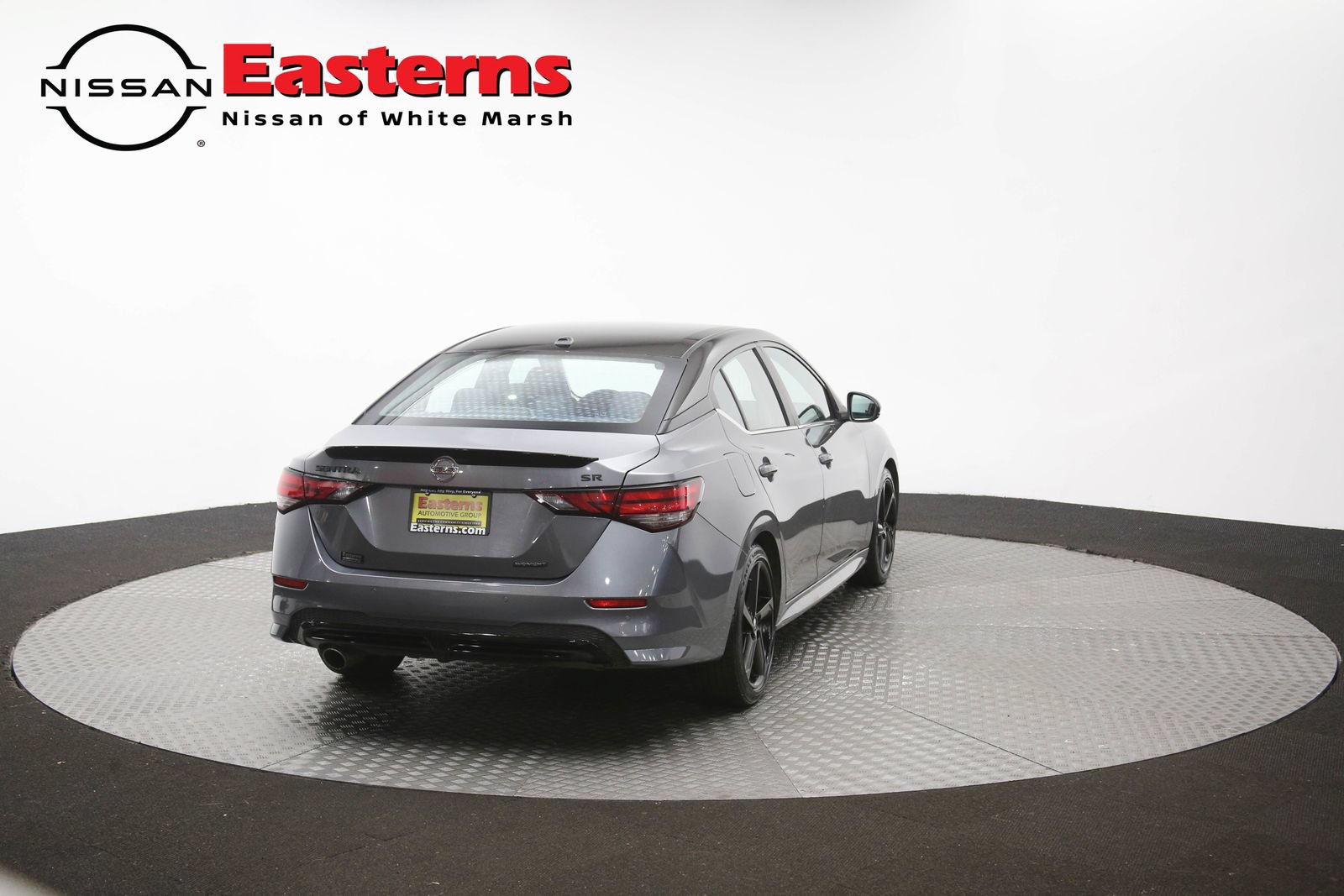 Used 2023 Nissan Sentra SR w/ Midnight Edition Package FWD image 35