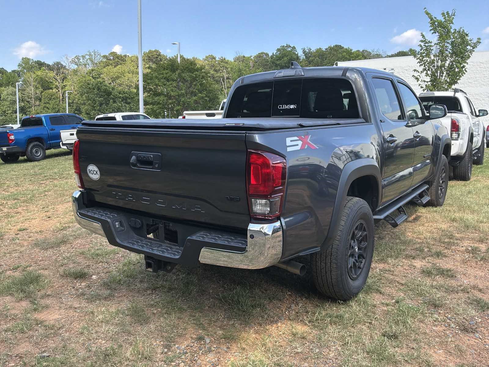 Used 2023 Toyota Tacoma SR5 RWD image 40