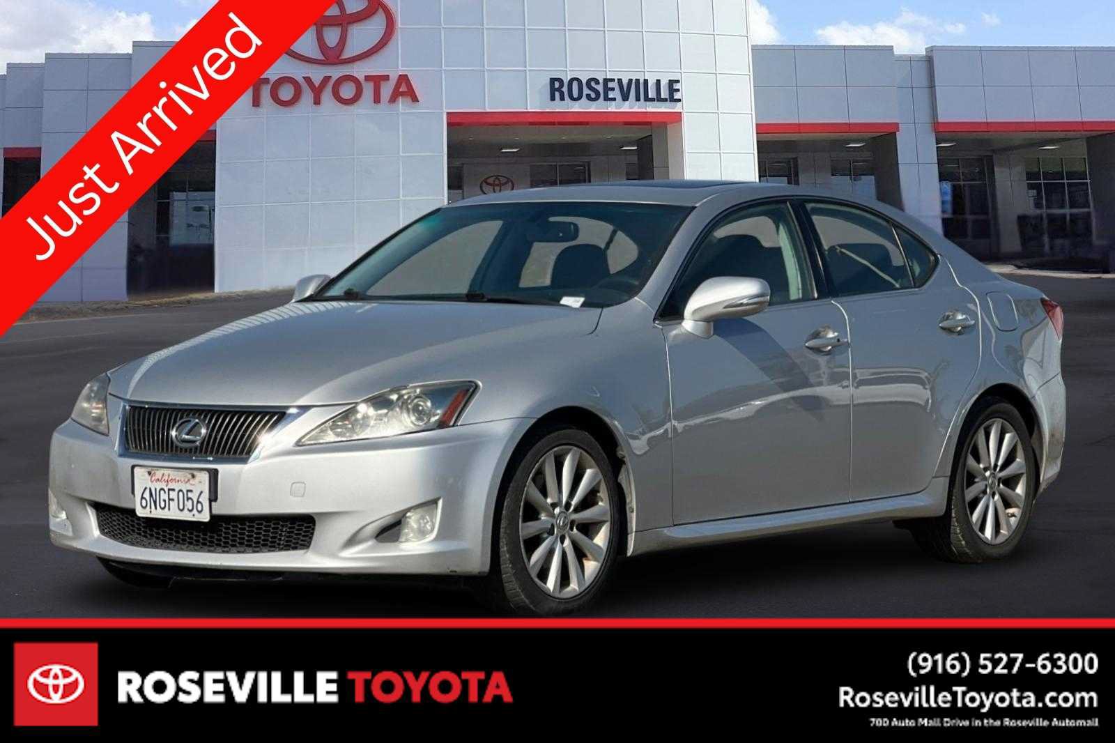Used 2010 Lexus IS 250 w/ Preferred Accessory Package RWD image 1