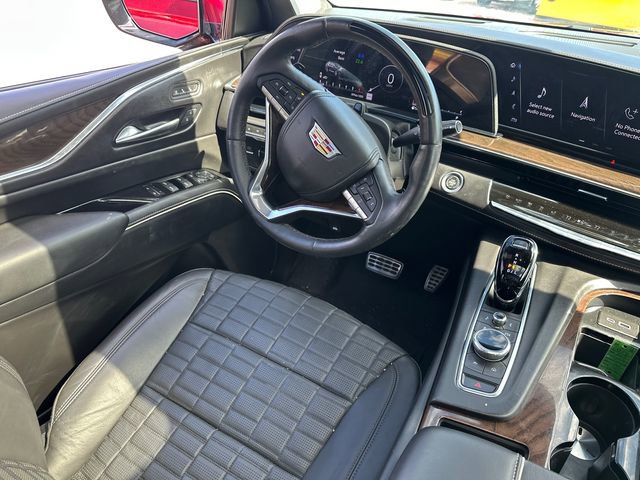 Used 2023 Cadillac Escalade Sport Platinum w/ LPO, ONYX Package image 23
