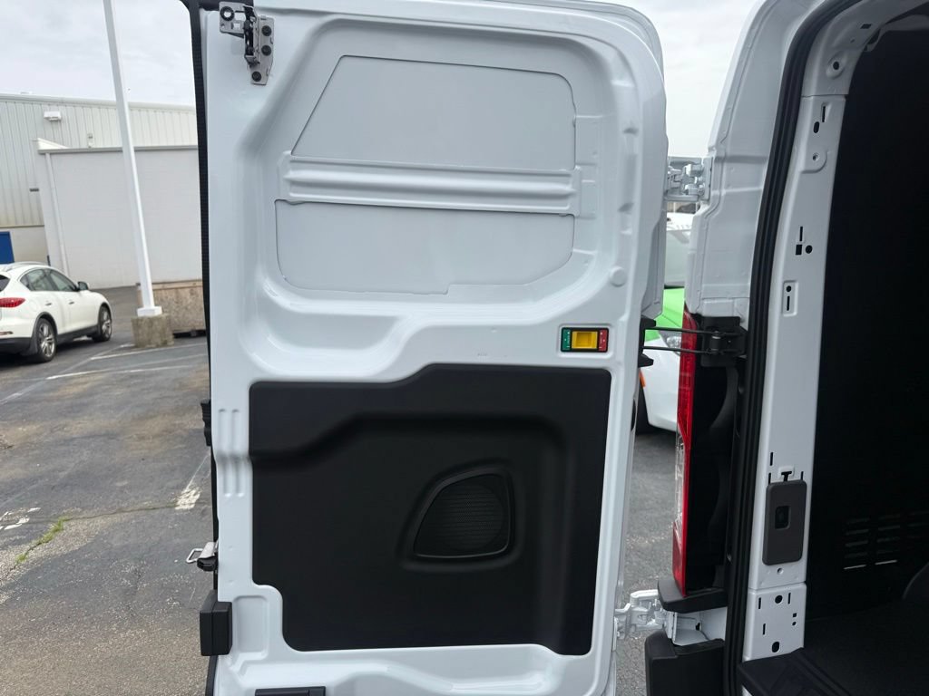New 2026 Ford Transit 250 Low Roof w/ Load Area Protection Package RWD image 34
