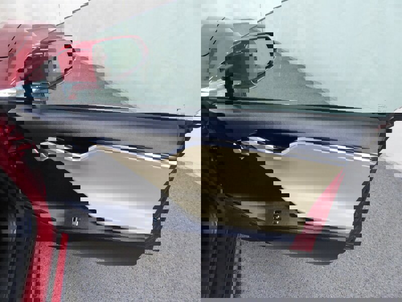 Used 2013 Tesla Model S Performance image 23