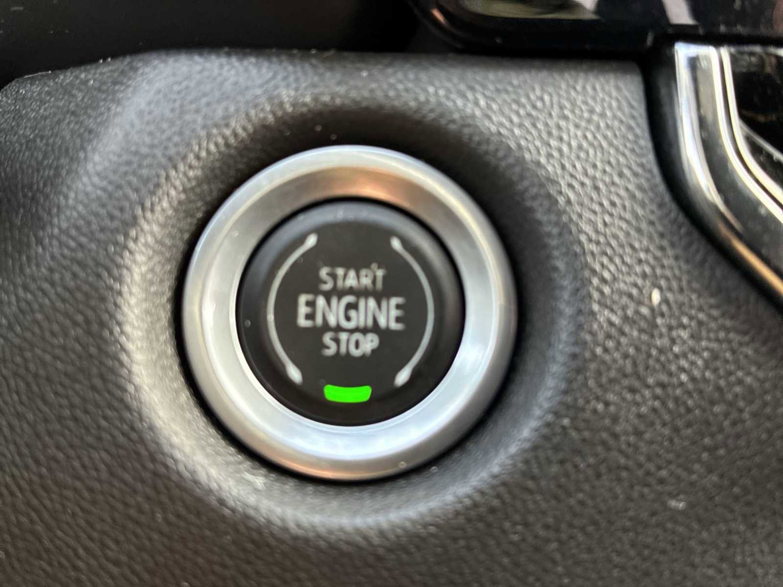 Used 2023 Chevrolet Colorado Trail Boss w/ LPO, Dark Essentials Package image 17