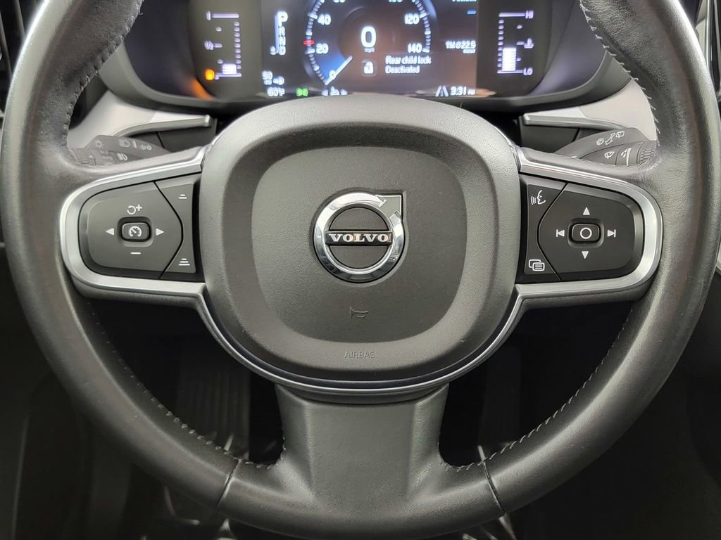 Used 2019 Volvo XC60 T5 Momentum w/ Premium Package image 27