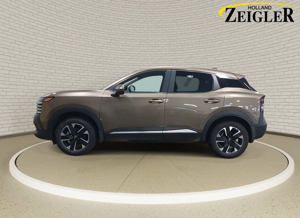 Certified 2025 Nissan Kicks SV image 8
