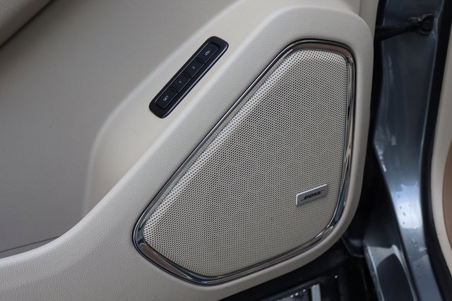 Used 2019 GMC Yukon Denali w/ Denali Ultimate Package image 27