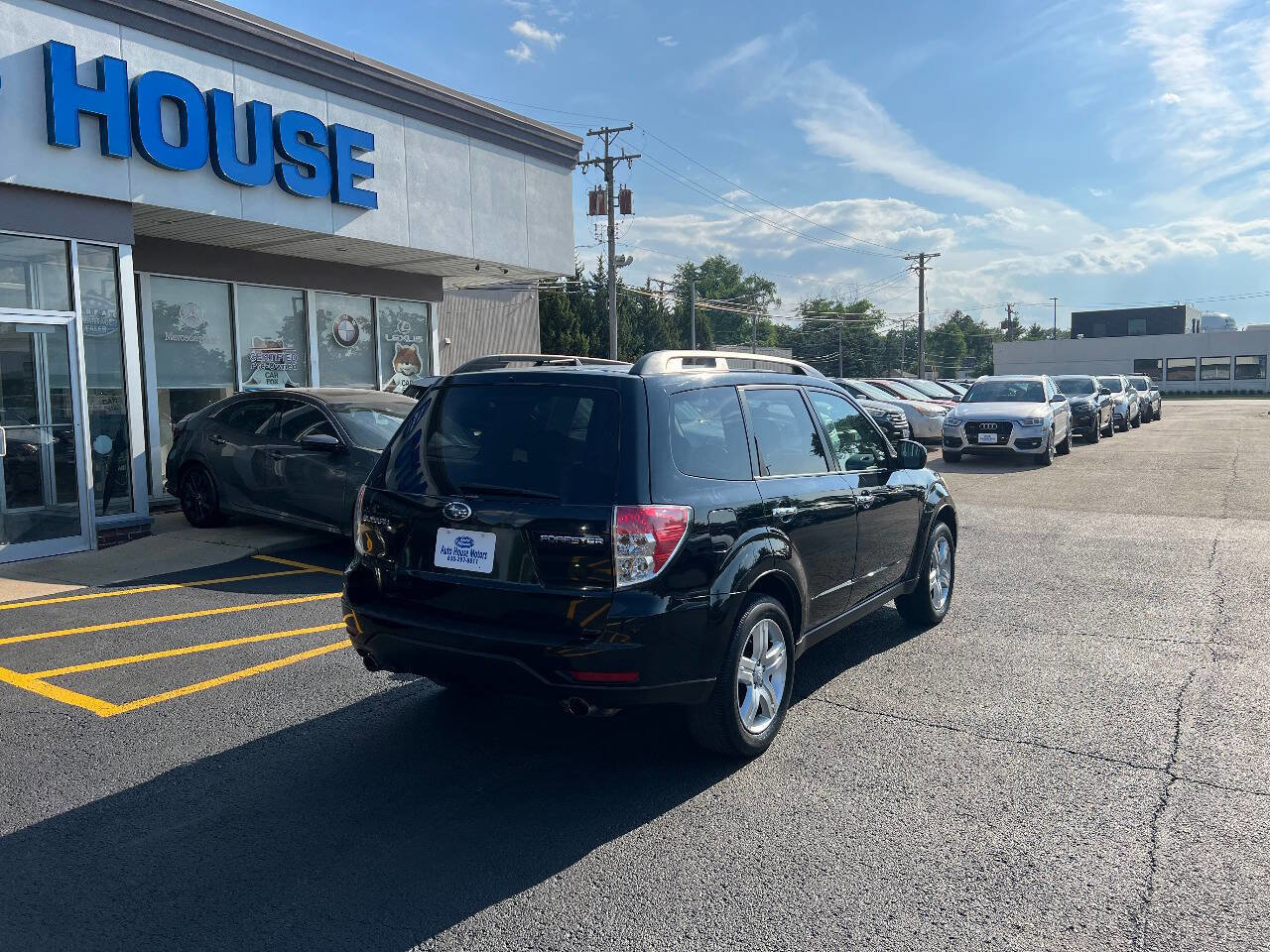 Used 2009 Subaru Forester 2.5X Limited AWD/4WD image 10