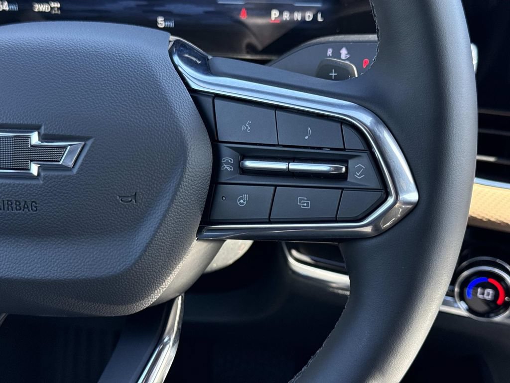 New 2026 Chevrolet Equinox ACTIV AWD/4WD image 5