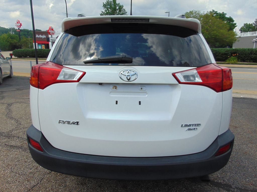 Used 2014 Toyota RAV4 Limited AWD/4WD image 36