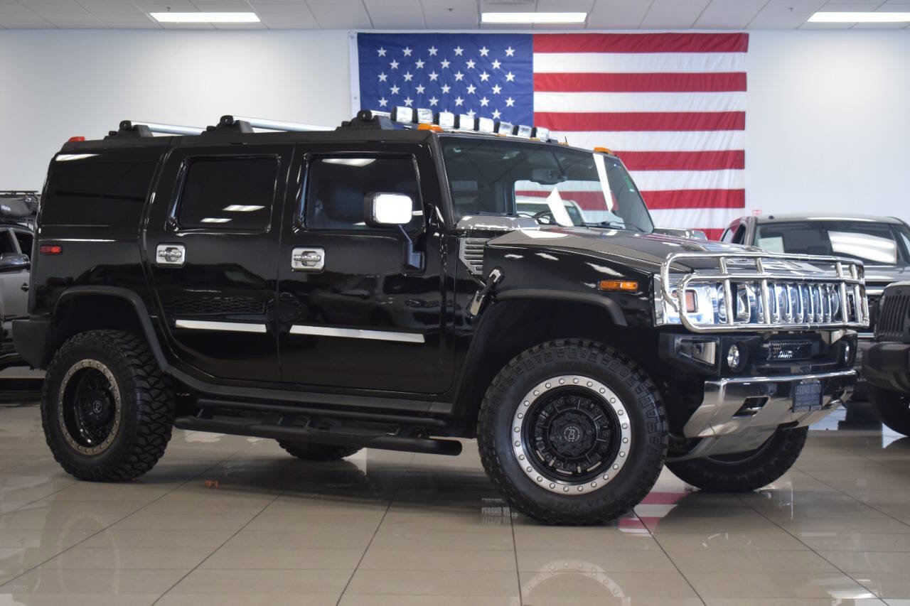 Used 2003 HUMMER H2 w/ Preferred Equipment Group image 1
