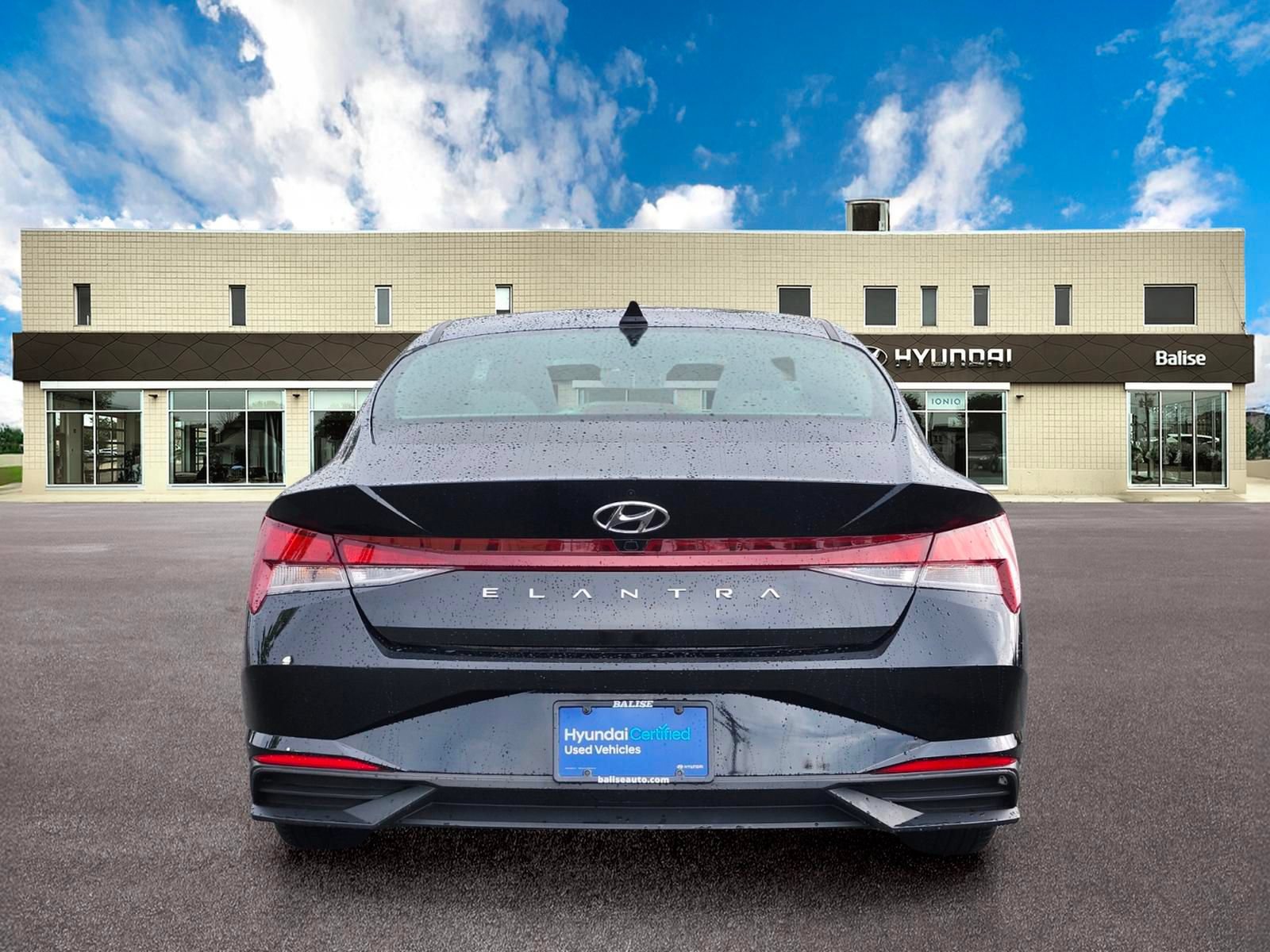 Certified 2023 Hyundai Elantra SEL FWD image 4