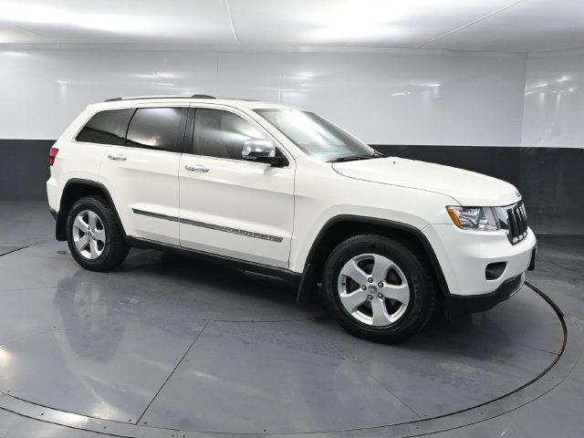 Used 2011 Jeep Grand Cherokee Limited AWD/4WD image 1