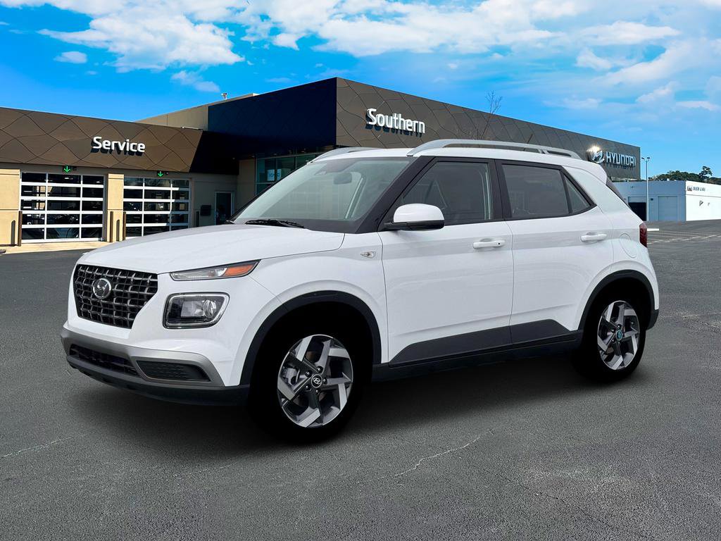 New 2026 Hyundai Venue SEL FWD image 2