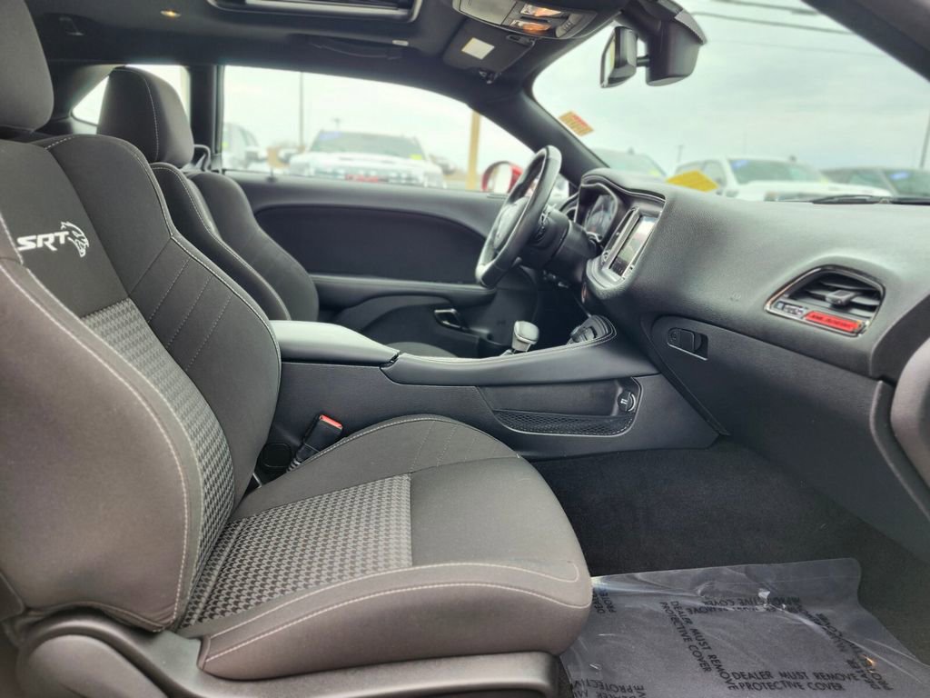 Used 2023 Dodge Challenger SRT Hellcat image 9
