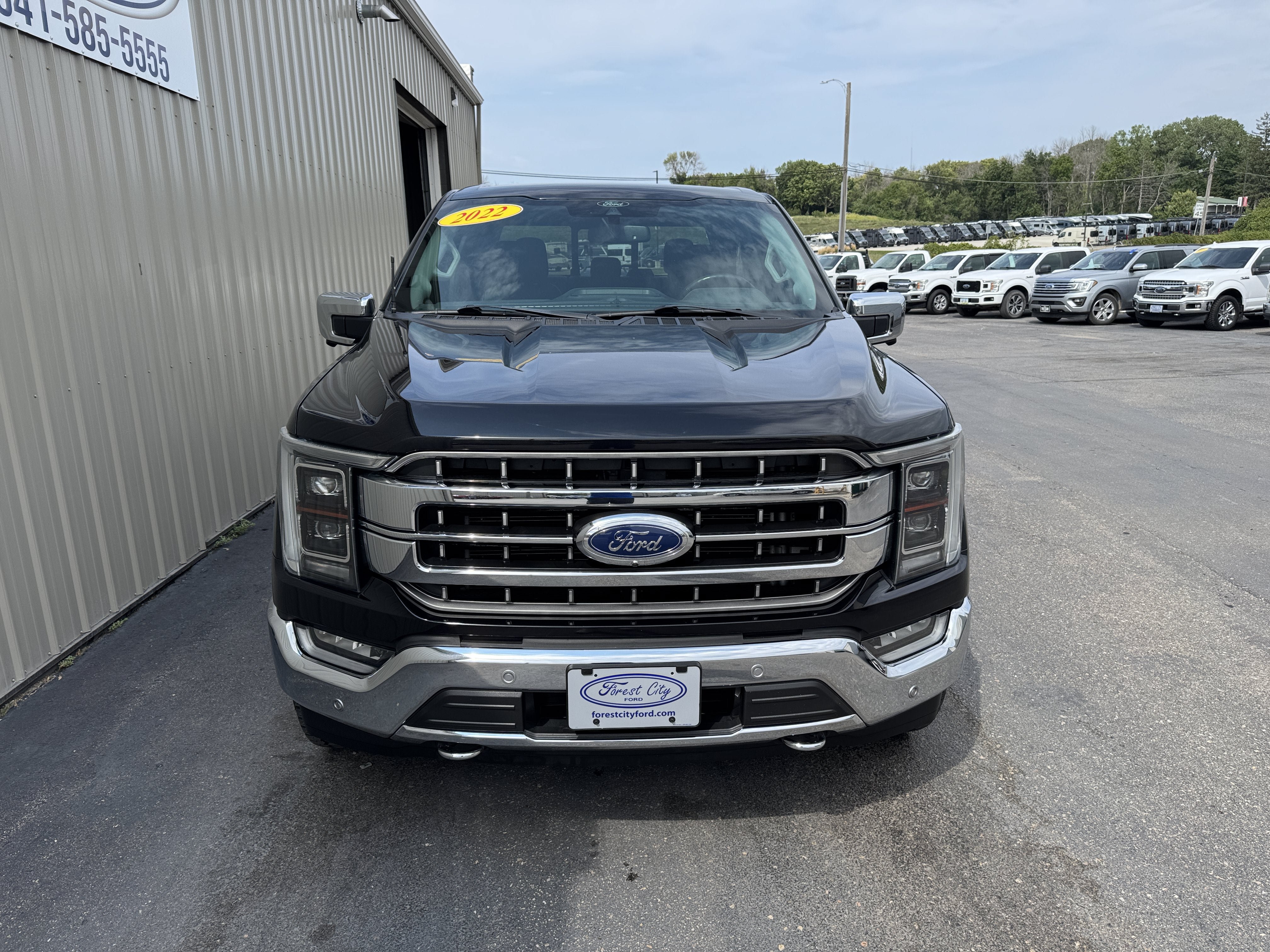 Used 2022 Ford F150 Lariat w/ Equipment Group 502A High AWD/4WD image 3