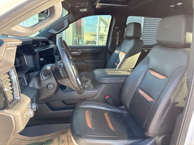 Used 2024 GMC Sierra 1500 AT4 w/ AT4 Preferred Package AWD/4WD image 17