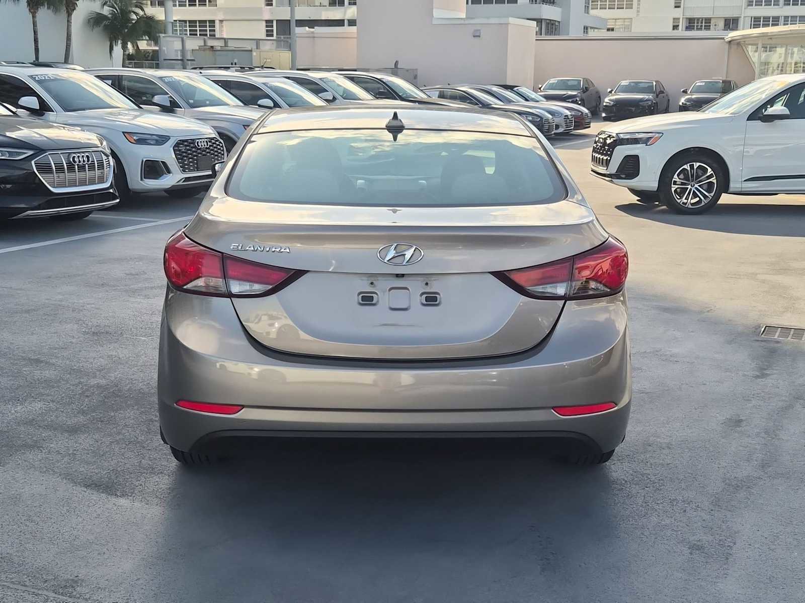 Used 2016 Hyundai Elantra SE w/ Option Group 02 image 5
