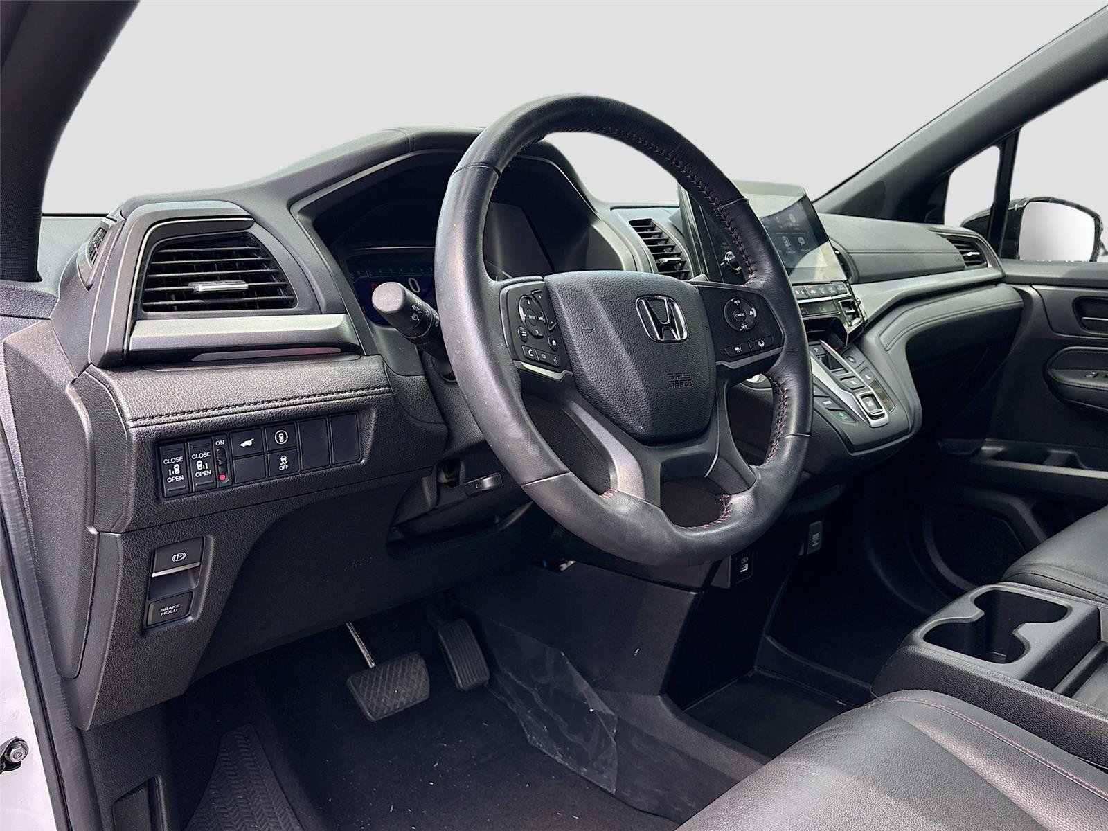 Used 2024 Honda Odyssey Sport image 10