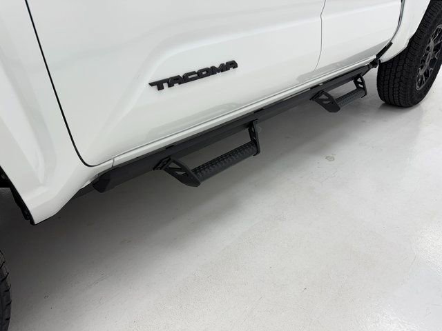 New 2026 Toyota Tacoma SR5 AWD/4WD image 8