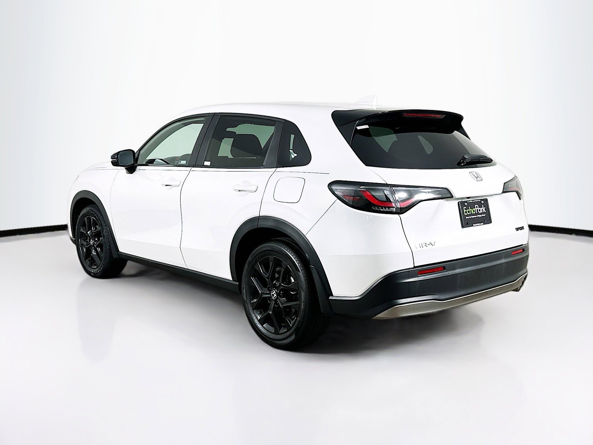 Used 2023 Honda HR-V Sport image 5