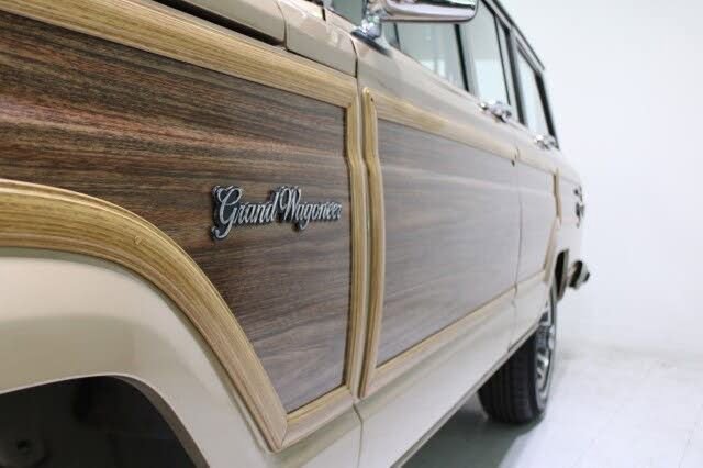 Used 1989 Jeep Grand Wagoneer image 37