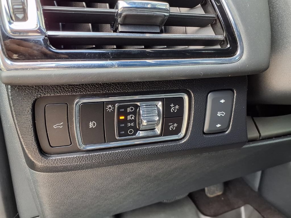 Certified 2024 Lincoln Navigator L Black Label AWD/4WD image 22