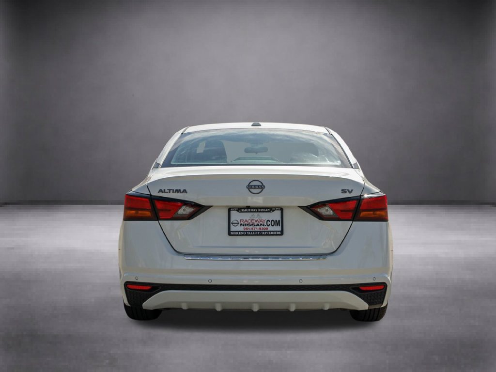 Used 2023 Nissan Altima 2.5 SV FWD image 6