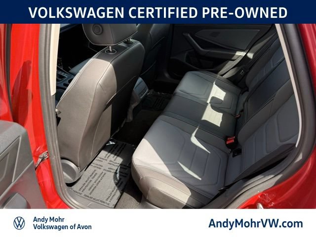Used 2025 Volkswagen Jetta SEL FWD image 19