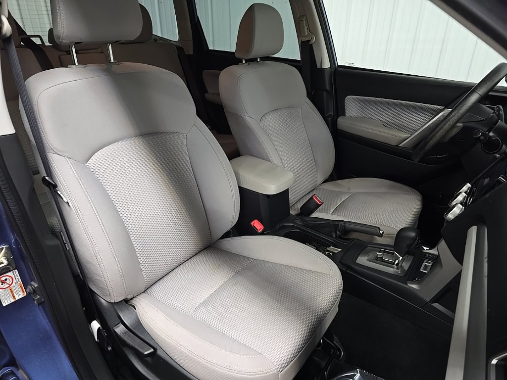 Used 2017 Subaru Forester 2.5i Premium w/ All-Weather Package AWD/4WD image 17