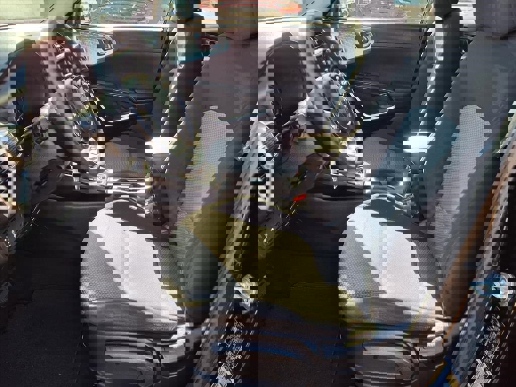 Used 2023 Kia Soul LX image 6