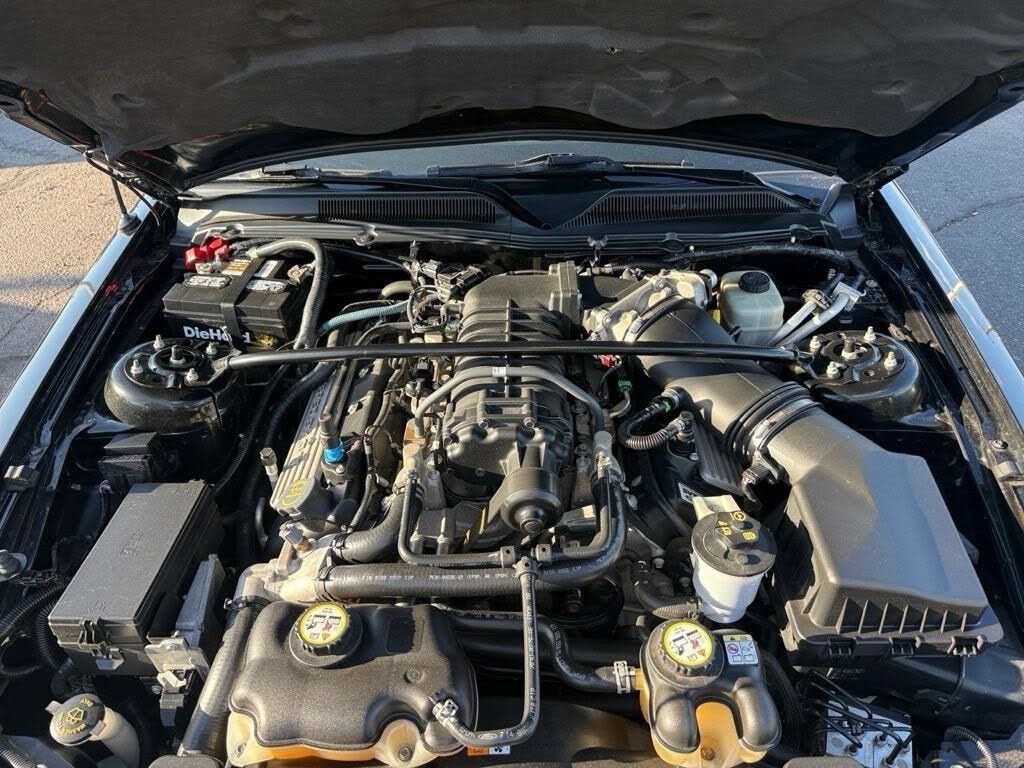 Used 2007 Ford Mustang Shelby GT500 RWD image 16