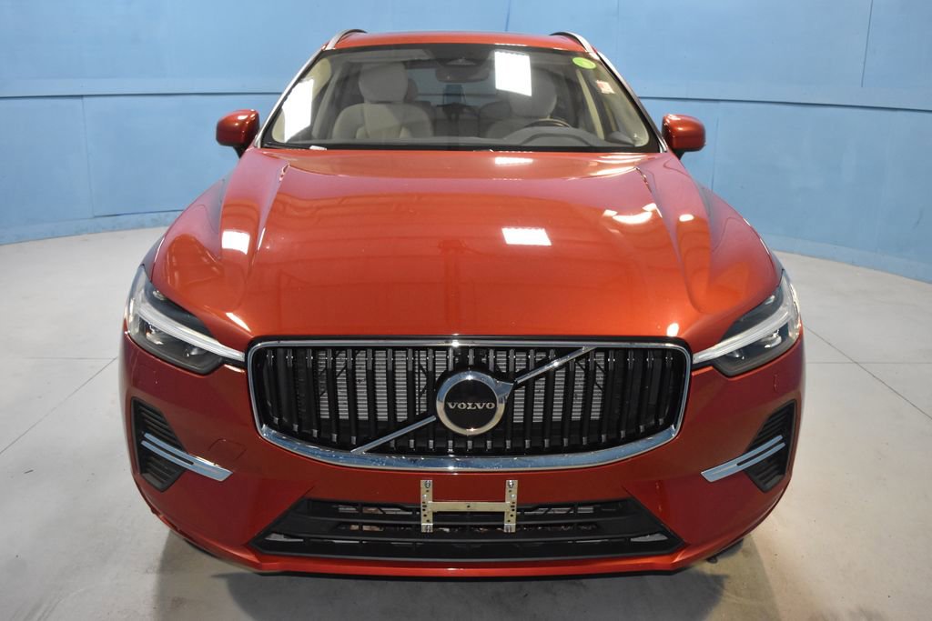 Used 2022 Volvo XC60 B5 Momentum image 23