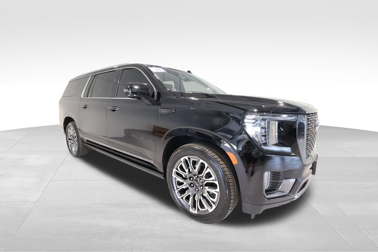 Used 2024 GMC Yukon XL Denali Ultimate AWD/4WD image 6