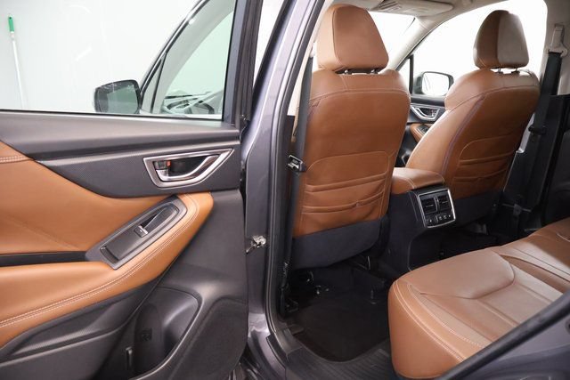 Used 2020 Subaru Forester Touring AWD/4WD image 28