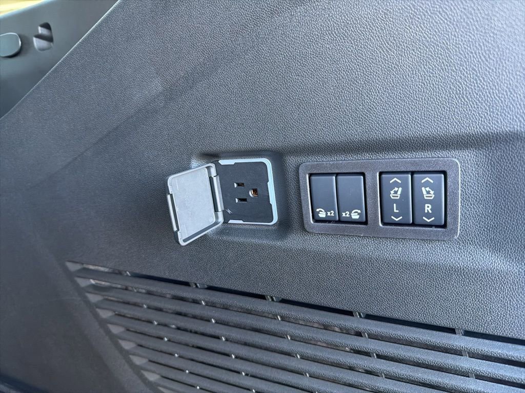 New 2026 Chevrolet Suburban Premier w/ Sun And Tow Package image 49